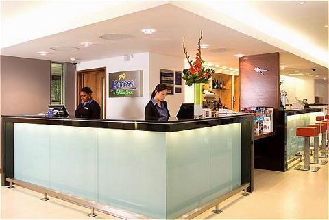 Holiday Inn Express London Golders Green, An Ihg Hotel Finchley Extérieur photo