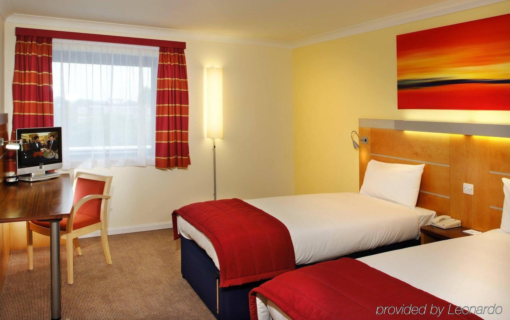 Holiday Inn Express London Golders Green, An Ihg Hotel Finchley Extérieur photo